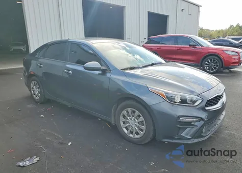 2021 Kia Forte Fe z USA, uszkodzony, nr VIN 3KPF24AD5ME377255